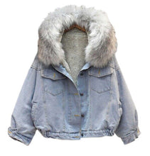 Load image into Gallery viewer, Warm women's winter motorcycle velvet jacket female short lapels fur thick Korean version plus velvet jacket 2019 bomber jacket