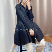 Load image into Gallery viewer, 2020 early autumn new women's bud coat Miyak fold Fashion large size stand-up collar single-breasted long-sleeved jacket tied