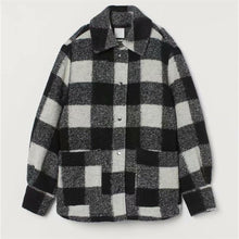 Load image into Gallery viewer, HM women&#39;s new fall 2019 polo long sleeve black and white plaid blended soft tweed Pocket Shirt coat 0787160
